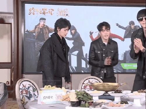 圈内人爆料宇日俱曾,揭秘神秘圈内的传奇故事