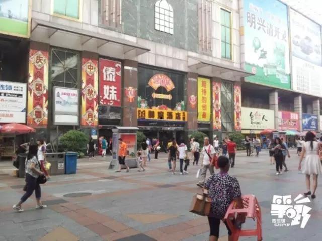 荔湾广场爆料视频播放,揭秘广场背后的惊人真相  第2张