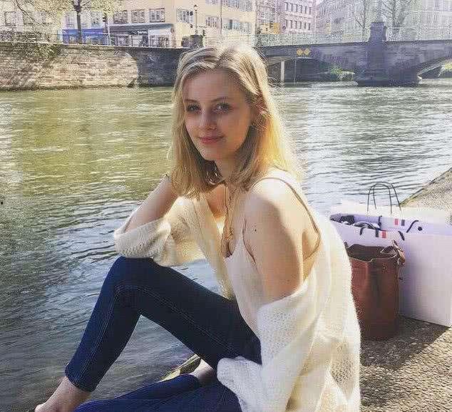 姆巴佩女友爆料了吗视频,揭秘球星私生活细节