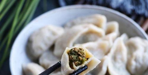 徐州女孩网红吃瓜视频,揭秘网络红人的幕后生活  第2张