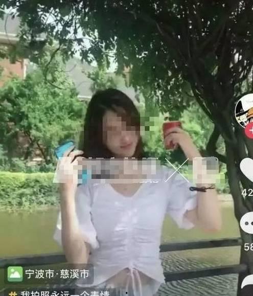 徐州女孩网红吃瓜视频,揭秘网络红人的幕后生活  第3张