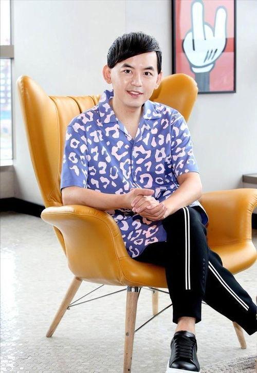 黄子佼视频爆料张兰直播