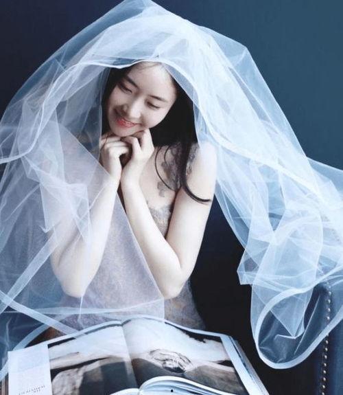 陈露爆料图片最新,揭秘娱乐圈惊人内幕 第3张 陈露爆料图片最新,揭秘娱乐圈惊人内幕 第3张